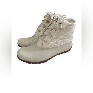 NEW Women’s Sperry Syren Gulf Wool Quilt Ivory Boots SZ 8.5